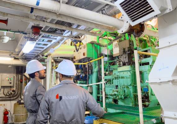 Tips To Reduce Oil Consumption With Advanced Marine Lubricants